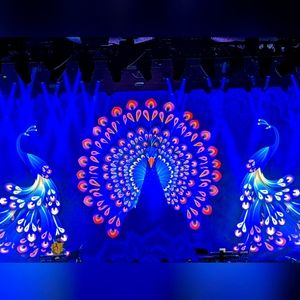 Meet your Posher, April